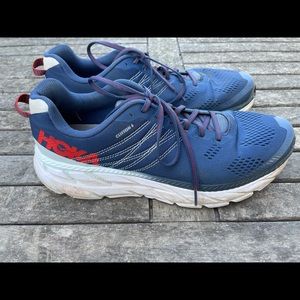 Hoka Clifton 6